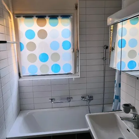 Avec Terrasse Et Parking