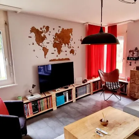 Avec Terrasse Apartament *